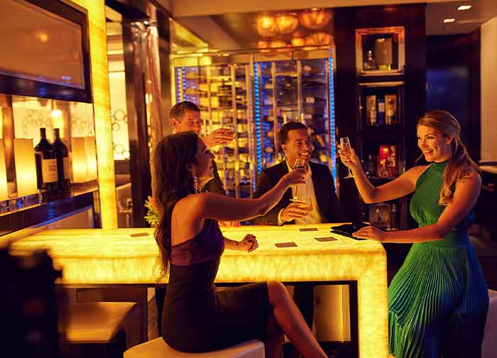Group eating at Steakhouse at Atlantis